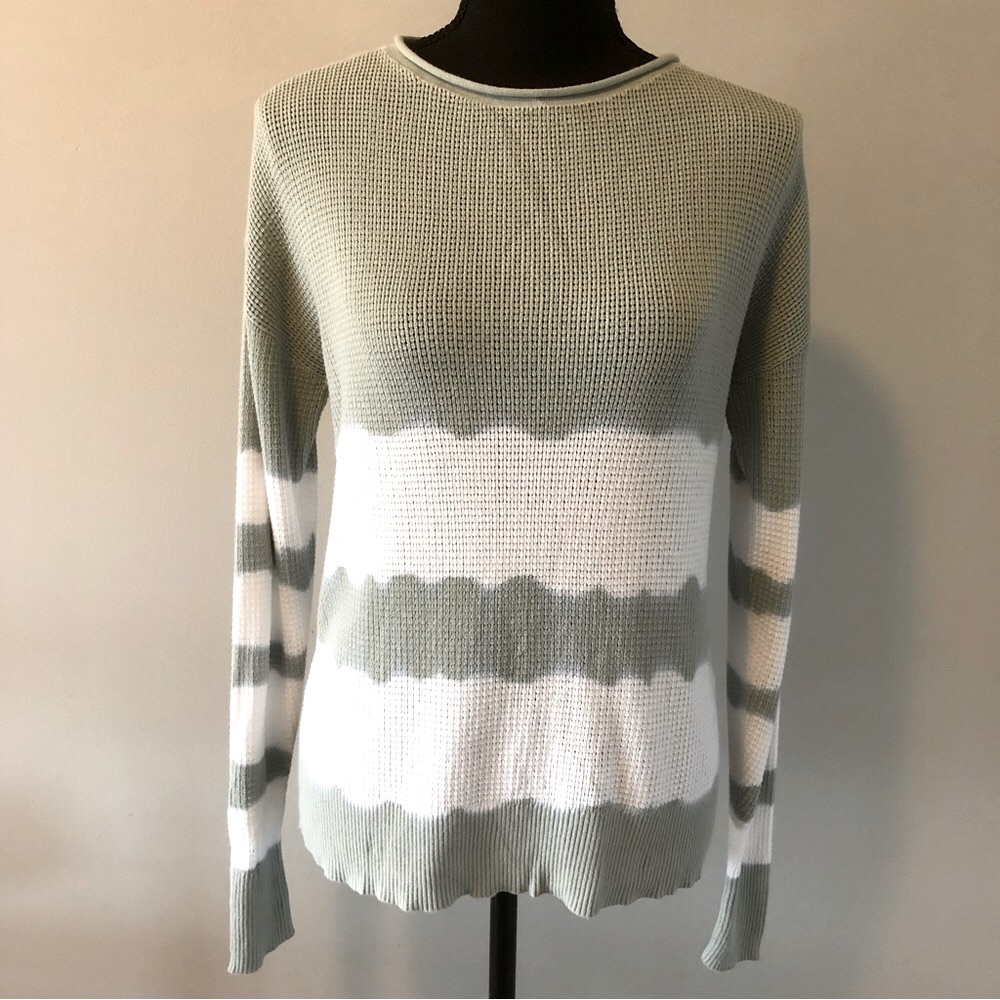 Womenโs Charlie B Green & White striped 100% cotton long sleeve top size XS